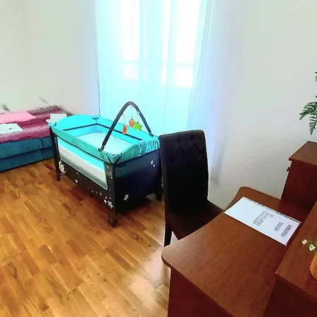 Penthouse Danube Exclusive, Parking, 90m2, Wifi Apartman *