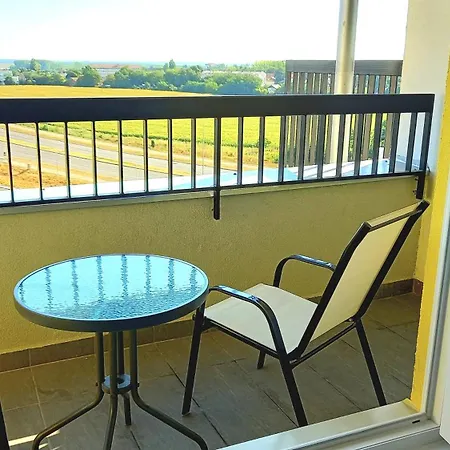 Penthouse Danube Exclusive, Parking, 90m2, Wifi * Belgrád