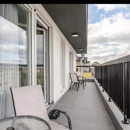 Penthouse Danube Exclusive, Parking, 90m2, Wifi Apartman Belgrád