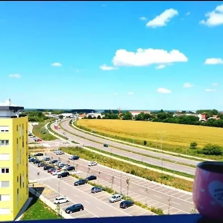 Penthouse Danube Exclusive, Parking, 90m2, Wifi Apartman *